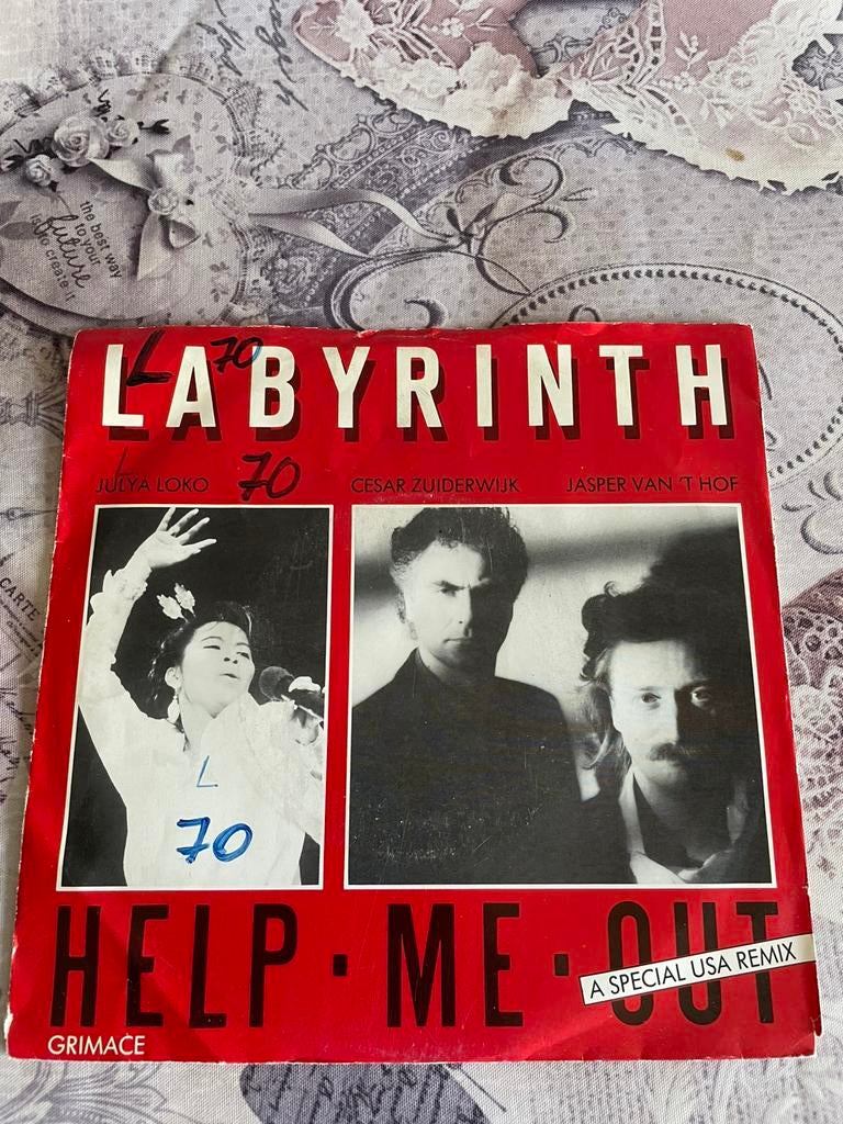Labyrinth help - me-out, Ophalen of Verzenden