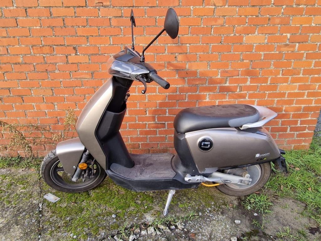 Scooter Super Soco — 2019 — 1 019 km — Excellent état, Comme neuf, Classe B (45 km/h), Enlèvement, Électrique