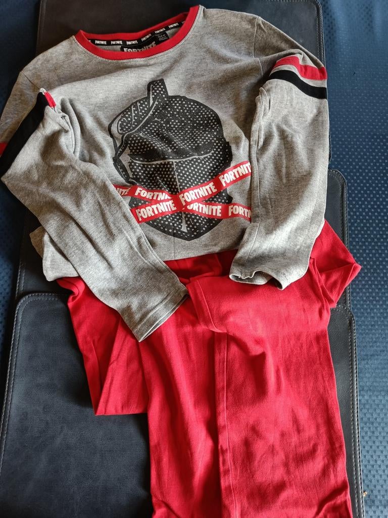 Fortnite pyjama maat 152, Ophalen of Verzenden, Gebruikt