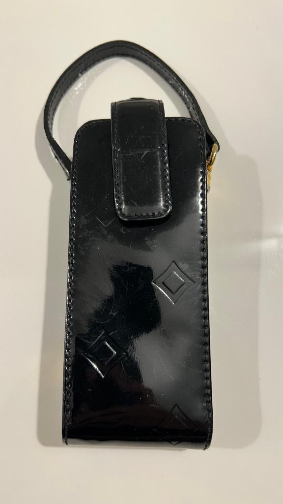 MCM zwarte laklederen telefoontasje, Handtassen en Accessoires, Ophalen of Verzenden, Gebruikt, Zwart, Overige typen