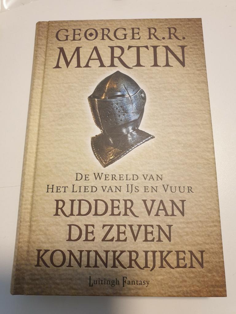 George R.R. Martin - Ridder van de zeven koninkrijken, Boeken, Ophalen of Verzenden, Zo goed als nieuw, George R.R. Martin