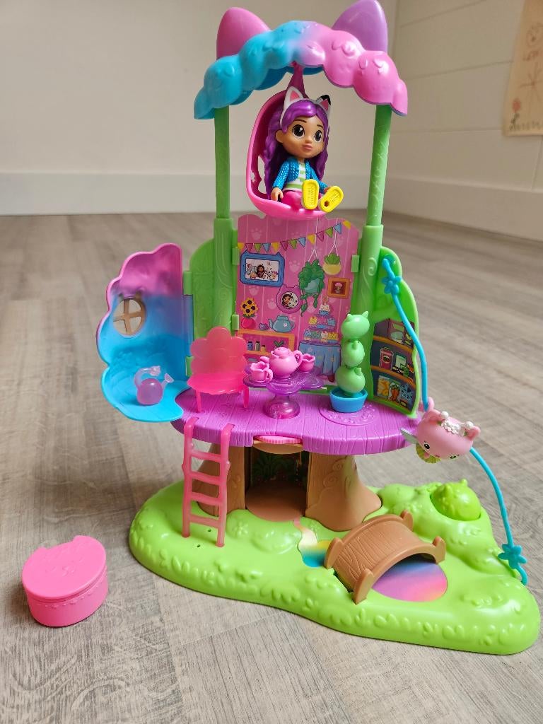 Gabby's Dollhouse boomhut, Enlèvement, Comme neuf, Maison de poupées