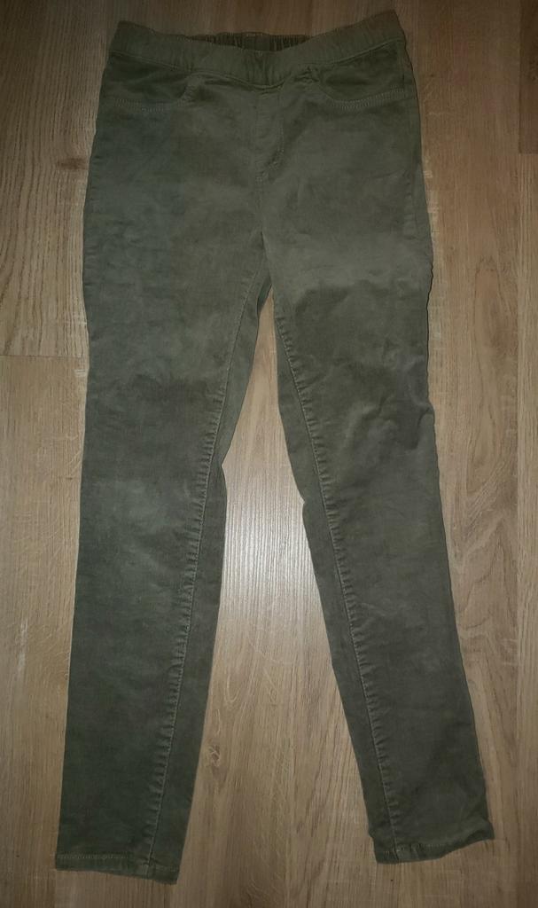 Pantalon fille tregging velours côtelé, 8 ans, T128, Enfants & Bébés, Vêtements enfant | Taille 128, Pantalon, Enlèvement ou Envoi