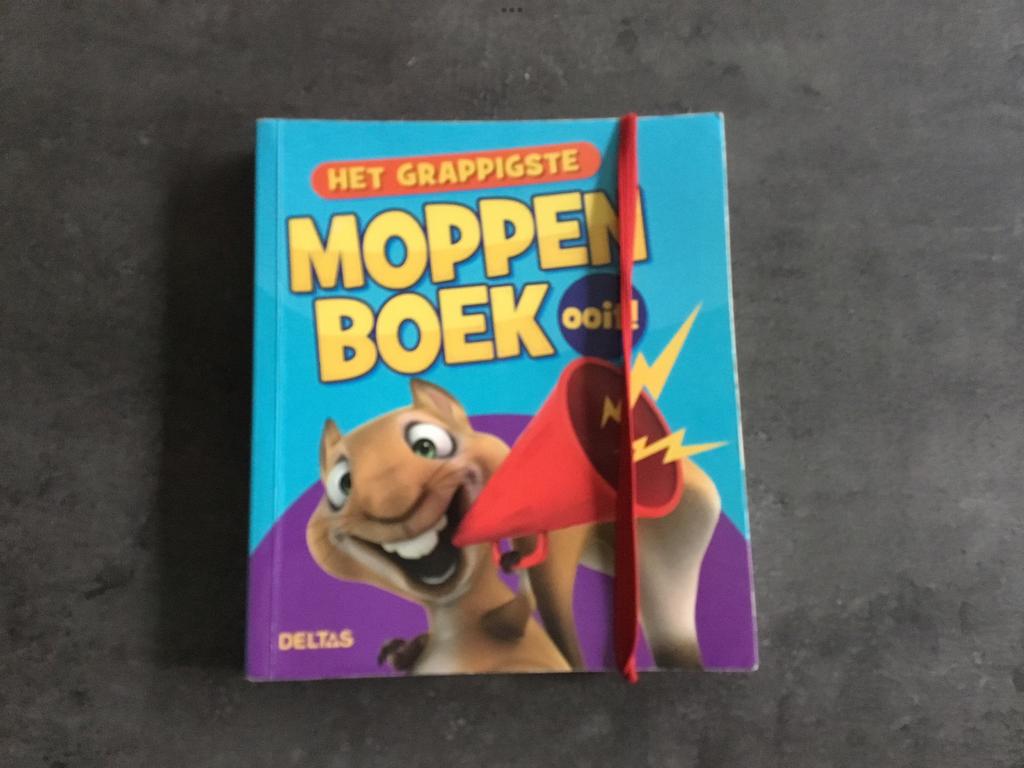 Het grappigste moppenboek ooit!, Ophalen of Verzenden