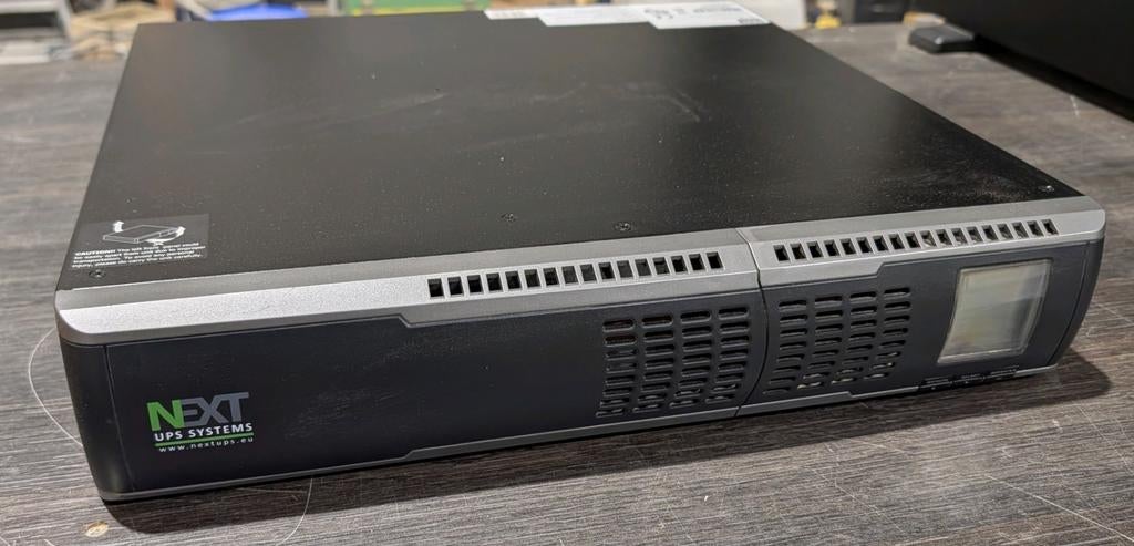  Next UPS systems logic 1000 RT2U, Computers en Software, Noodvoedingen (UPS), Ophalen, Gebruikt
