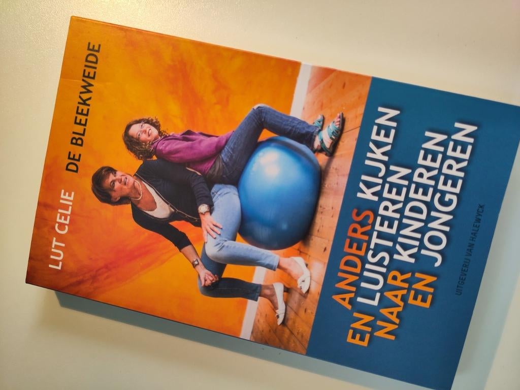 Anders kijken en luisteren naar kinderen en jongeren, Ophalen of Verzenden, Nieuw, Lut Celie