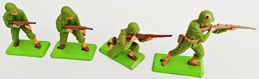 4 Soldats collec. "Deetail American GI's", Britains, 1974, Ophalen of Verzenden, Zo goed als nieuw, Groter dan 1:35, Figuur of Figuren