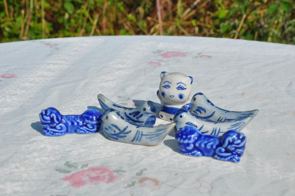 ensemble de 6 porte couvert en faience + un ourson, Antiquités & Art, Enlèvement ou Envoi