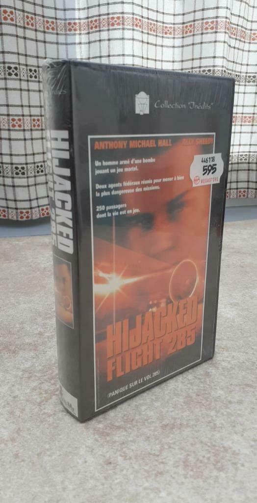 Vidéo VHS: Vol 285 détourné, Enlèvement ou Envoi, Action et Aventure