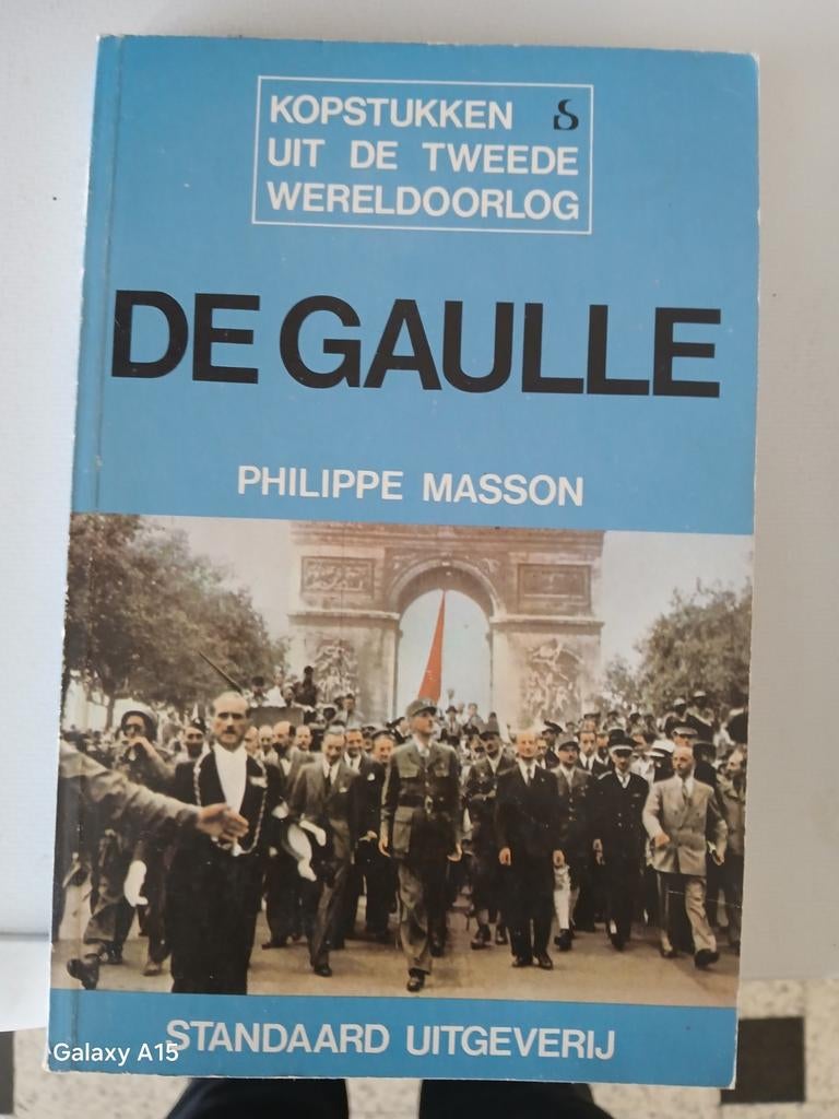 Drie Delen uit de geschiedenis van de Tweede Wereldoorlog, Boeken, Ophalen of Verzenden, Tweede Wereldoorlog, Gelezen