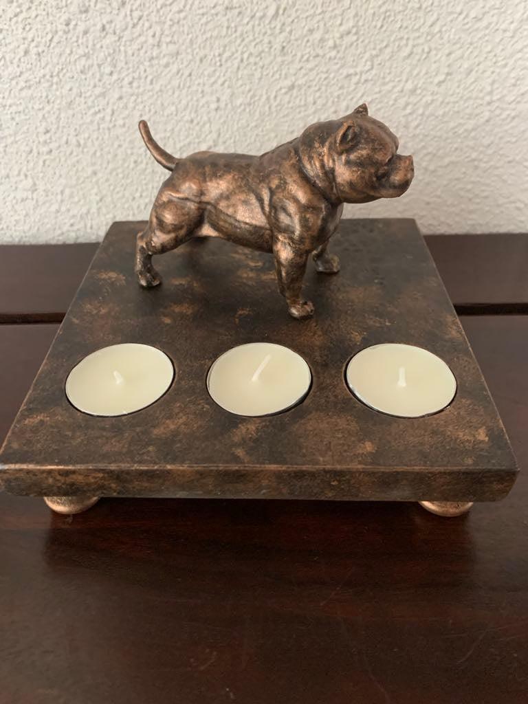 Buldog op gedenk plateau in de kleuren brons, zilver, zwart, Ophalen of Verzenden, Nieuw