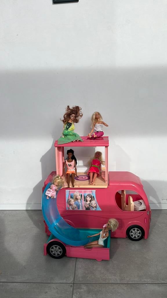 Barbie dorp, Ophalen, Barbie