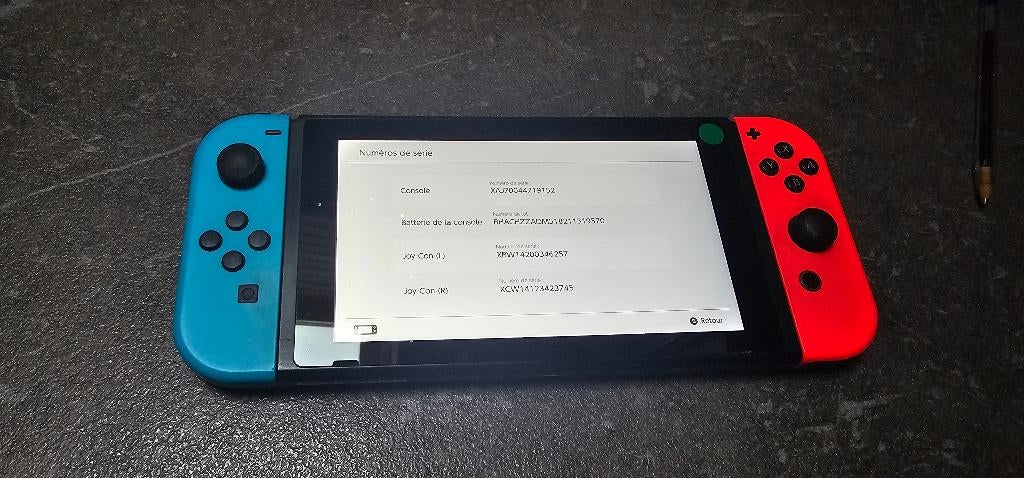 Nintendo Switch néon 9152, Enlèvement ou Envoi, Utilisé