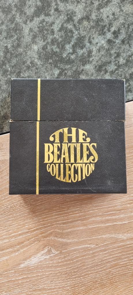 The Beatles Collection 24 vinyles 45 tours 48 songs, Enlèvement, Neuf, dans son emballage, Autres formats, Pop rock