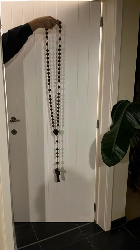 Paternoster uit Lourdes, Ophalen