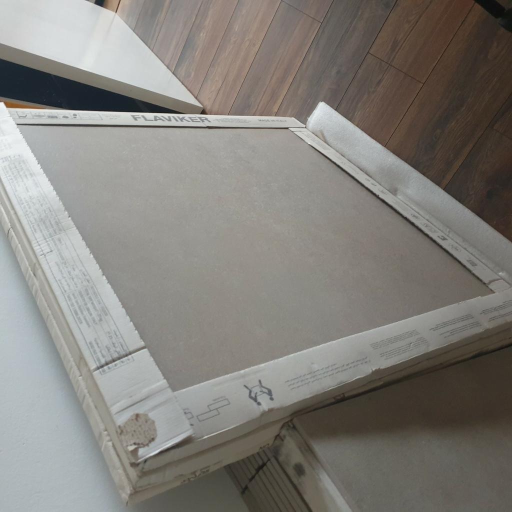 3 Tegels 80cm op 80cm.10 van 60 op 60cm. 29 van 30 op 60, Enlèvement, Neuf