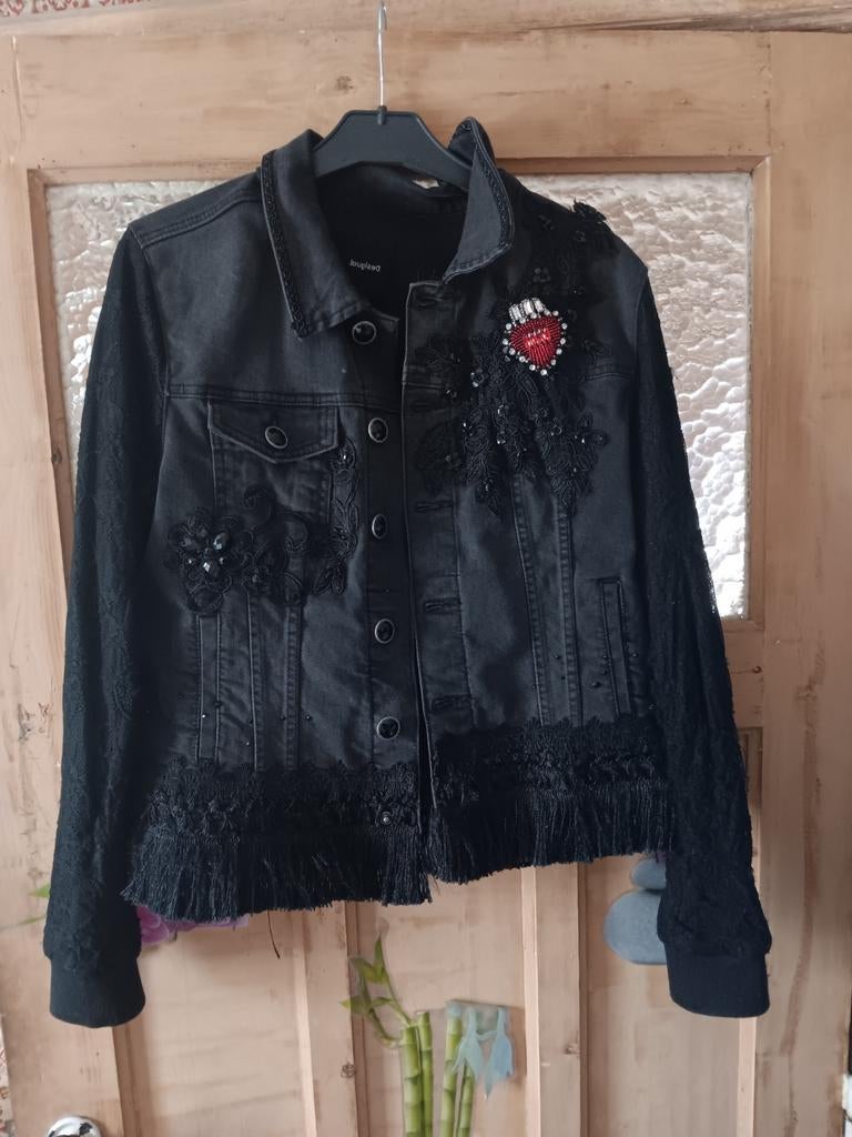 Zwarte jas Desigual, Maat 38/40 (M), Zwart, Ophalen of Verzenden, Zo goed als nieuw