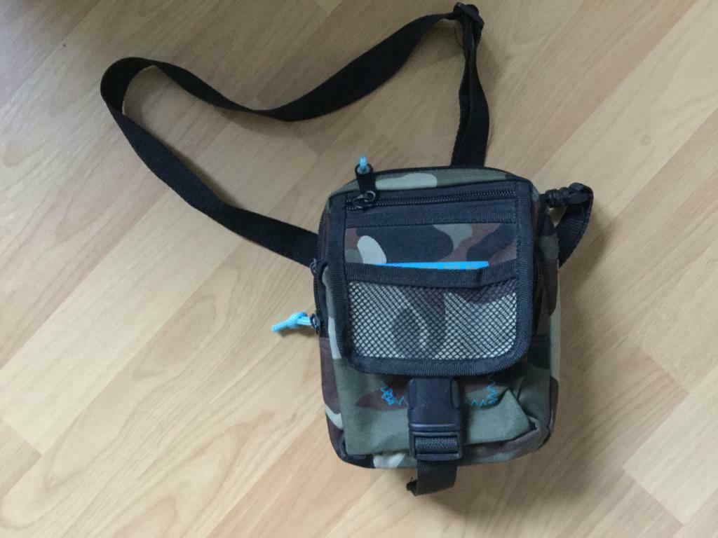 Tas met camouflageprint, Ophalen of Verzenden, Zo goed als nieuw