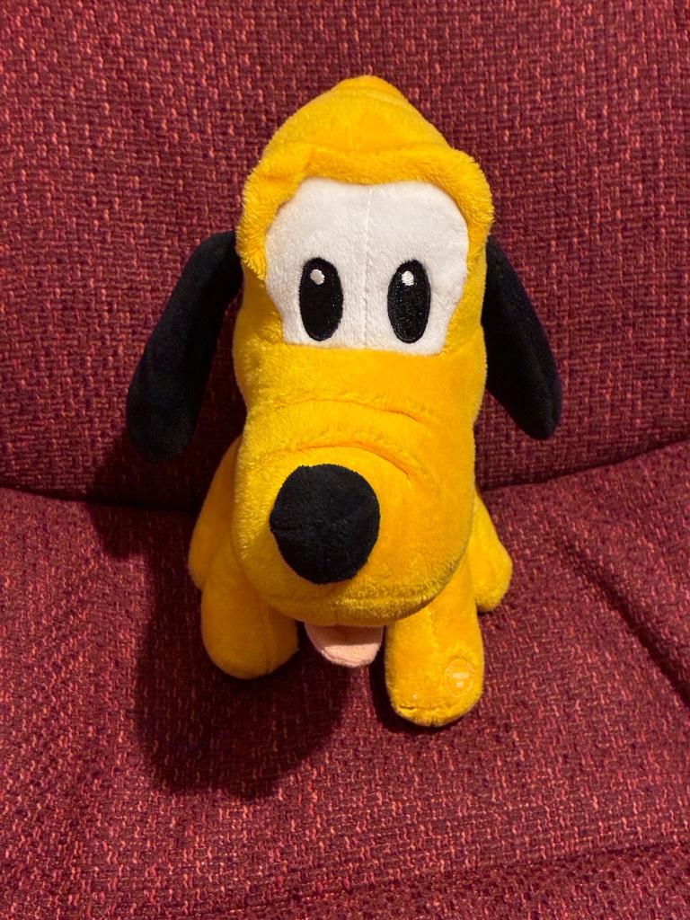 Disney knuffel van Pluto met geluid, Kinderen en Baby's, Ophalen of Verzenden, Zo goed als nieuw, Hond