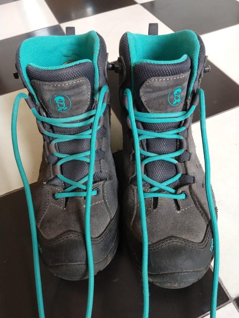 Bergschoenen dames maat 36 Trollkids-Trollsteinen Hiker Mid, Ophalen, Zo goed als nieuw, Schoenen