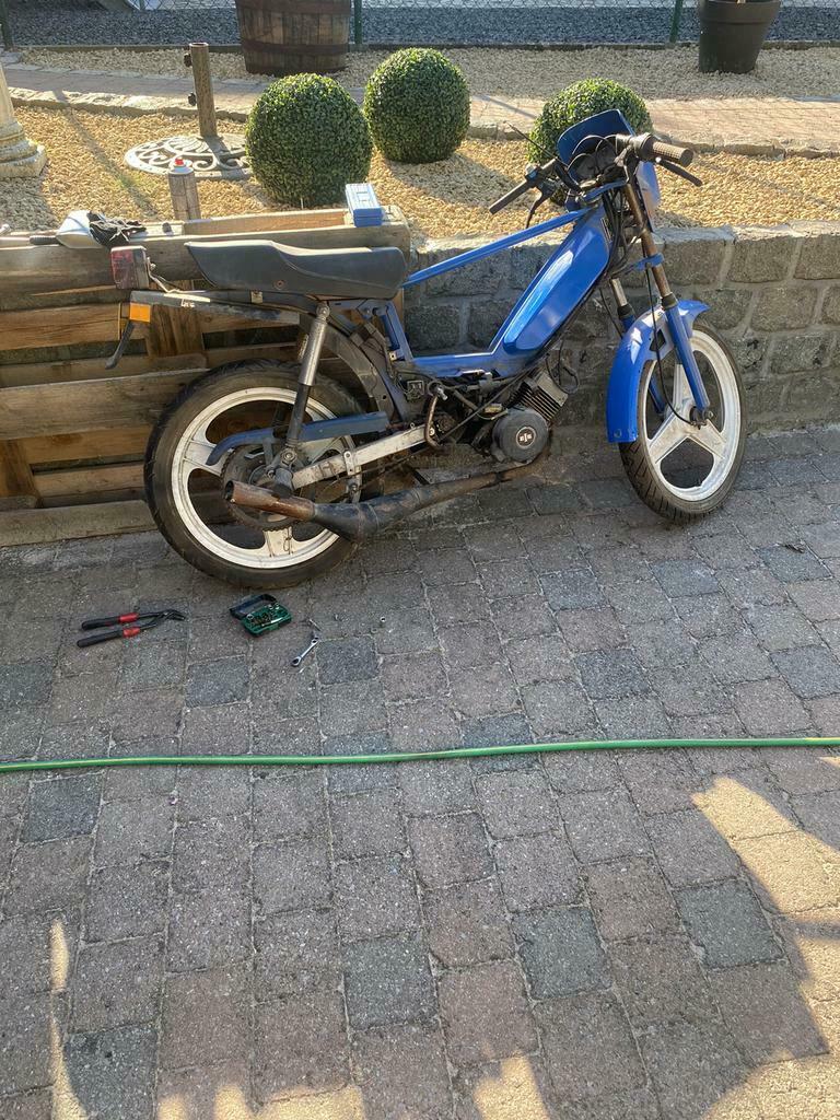 Gezocht Peugeot 103 , Rcx Spx, Fietsen en Brommers, Ophalen of Verzenden