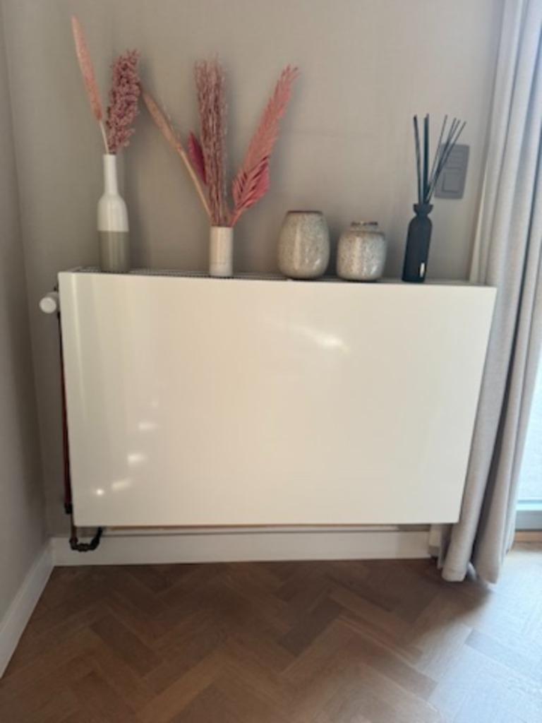 Paneelradiator Van Marcke, Doe-het-zelf en Bouw, Ophalen, 30 tot 80 cm, Radiator, Zo goed als nieuw