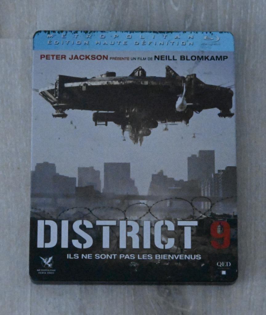 Bluray "District 9" metalen doos, Ophalen of Verzenden, Zo goed als nieuw, Boxset