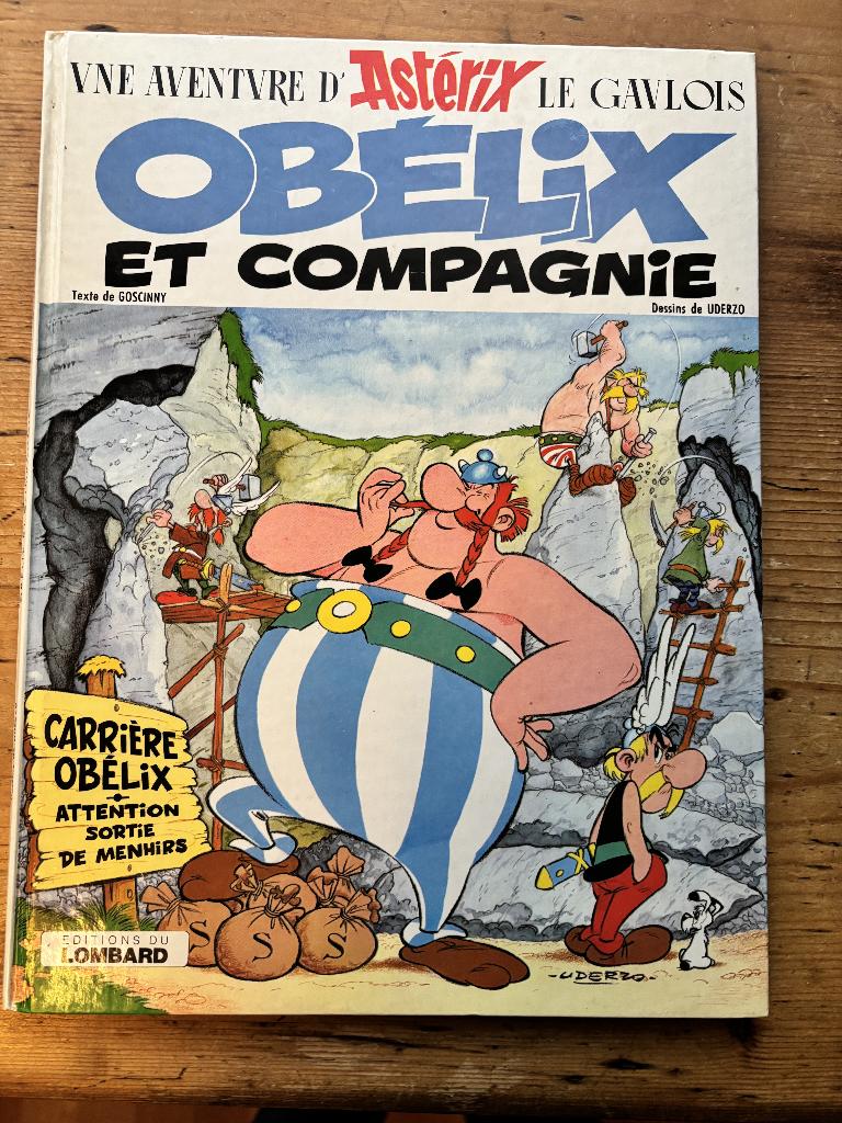 Asterix Obelix en zijn bedrijf - EO - 1976, Boeken, Eén stripboek, Ophalen of Verzenden, Zo goed als nieuw, Goscinny & Uderzo