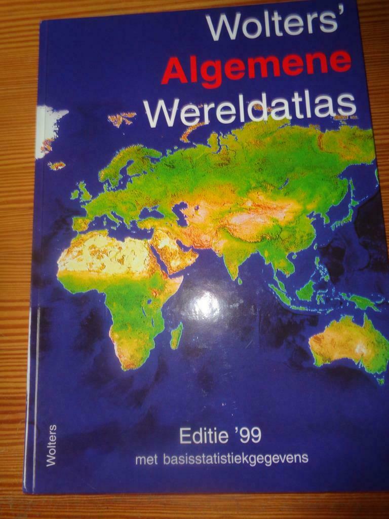 Atlassen Wolters, Boeken, Ophalen of Verzenden, Zo goed als nieuw