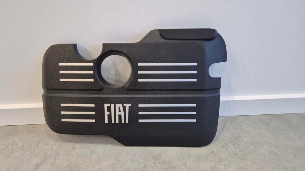 Originele Fiat 124 Spider Motorcover – OEM Mopar – 2017, Ophalen, Voor, Fiat