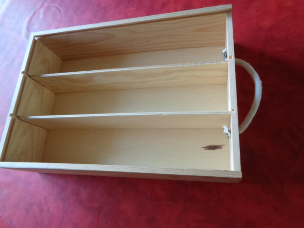 Caisse en bois pour 3 bouteilles de vin Vide sans couvercle, Collections, Marques & Objets publicitaires, Utilisé, Autres types