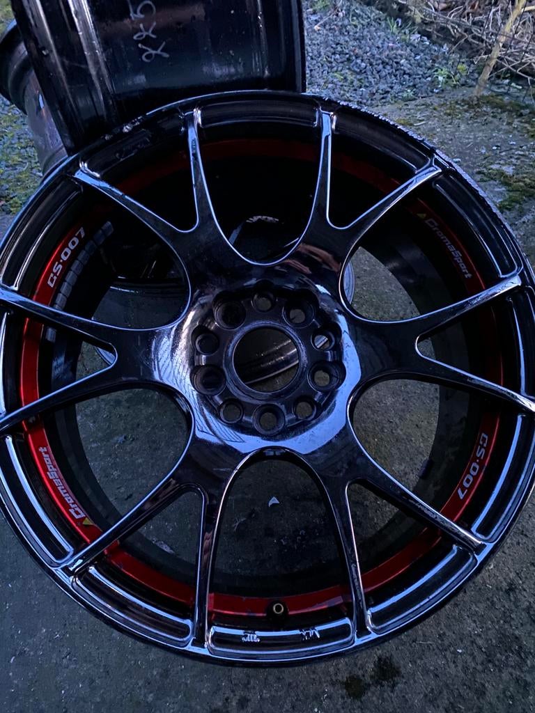 4 velgen van 17 inch– ChromeSport CS.007, Ophalen
