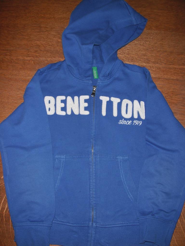 blauwe trui met kap, merk: benetton, maat: 6-7 jaar, Gebruikt, Trui of Vest, Ophalen of Verzenden, Jongen