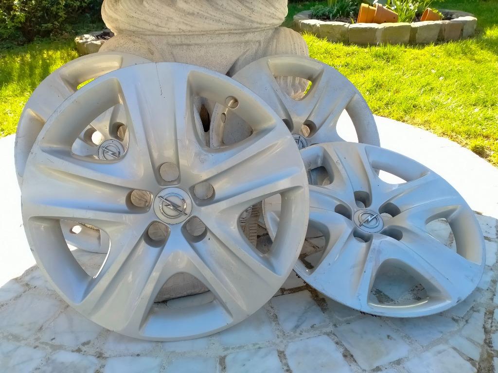 Enjoliveurs OPEL ASTRA, Enlèvement, Utilisé