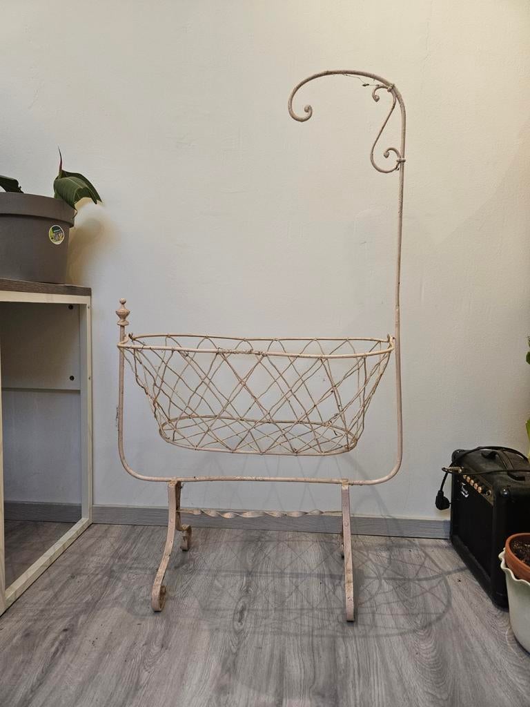 Berceau ancien, Enfants & Bébés, Comme neuf, Berceau