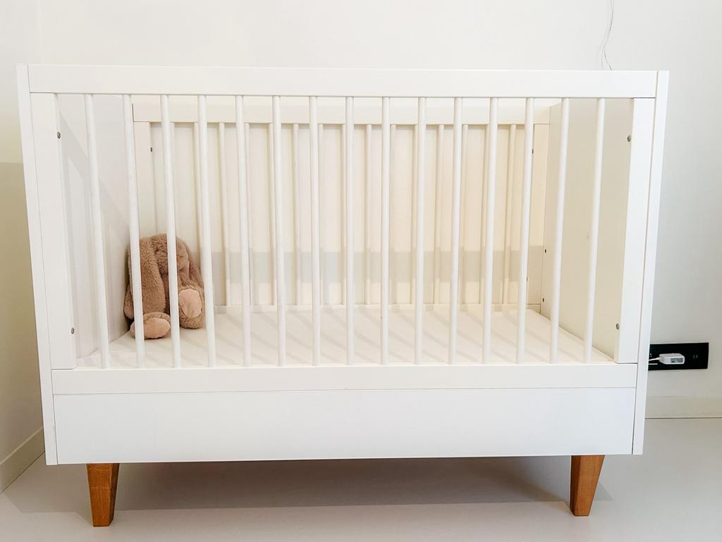 Babybed Childhome, Kinderen en Baby's, Ophalen, Ledikant
