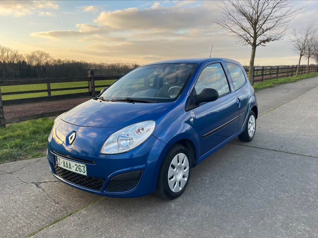 Belle Renault Twingo 1.2i à seulement 90 000 km, Autos, Entreprise, Boîte manuelle, Tissu, Entretenue par le concessionnaire