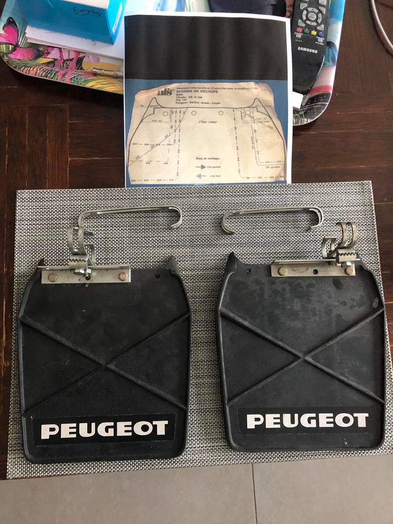 bavettes pare boue Peugeot 204 404 504, Neuf, Arrière, BMW, Garde-boue