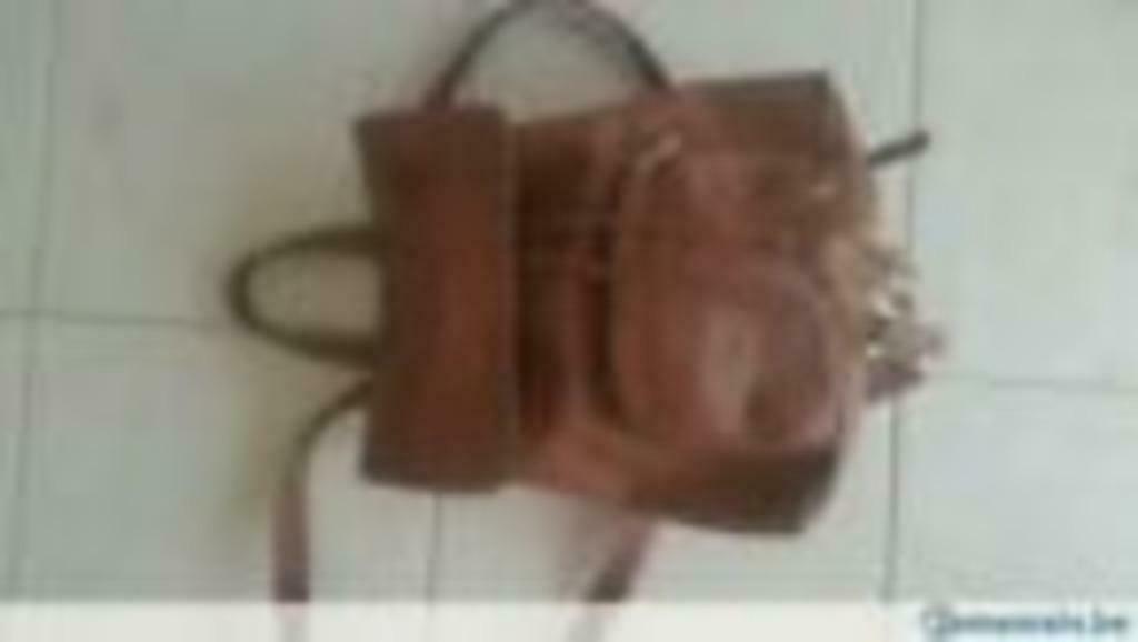 Sac à dos, Enlèvement, Comme neuf