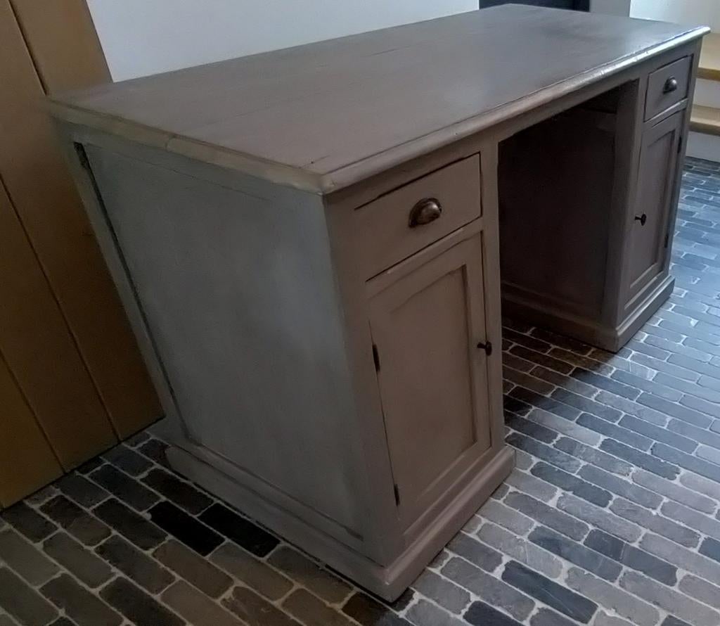 Buro / bureau, Ophalen, Zo goed als nieuw