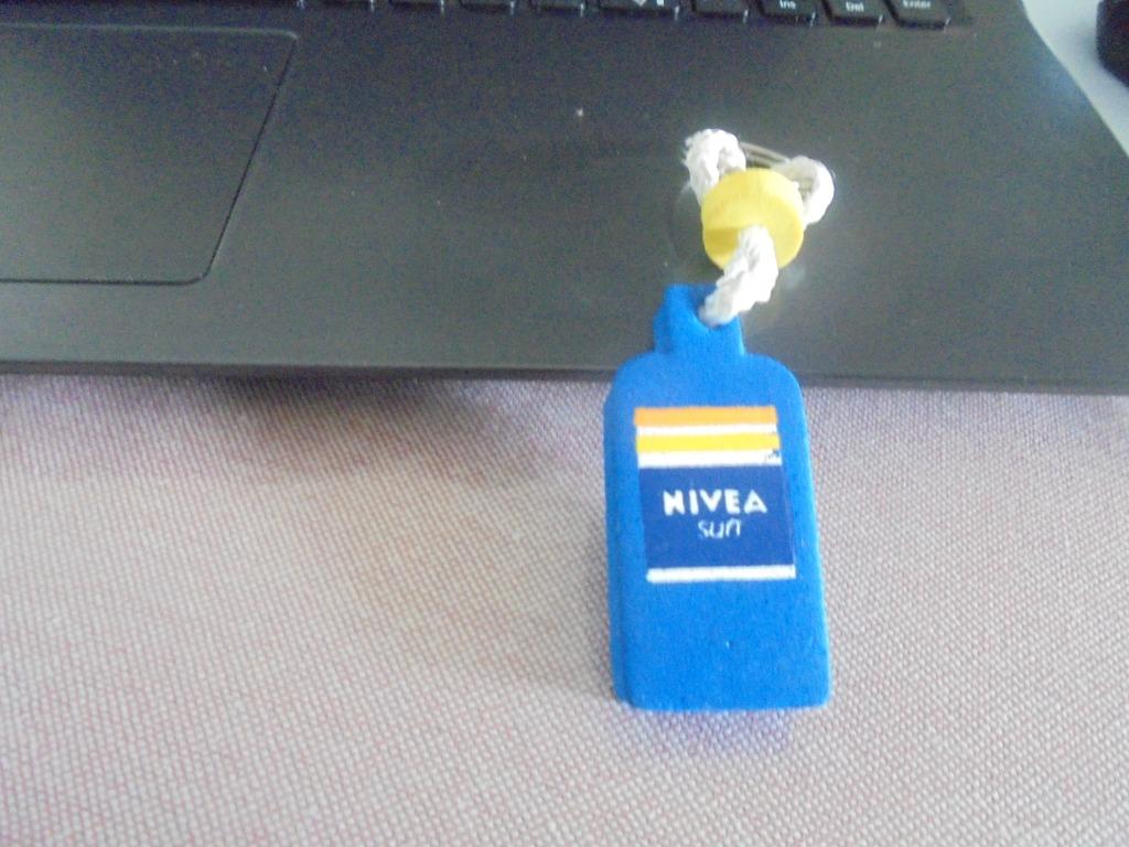sleutelhanger Nivea, Collections, Enlèvement ou Envoi, Comme neuf, Marque