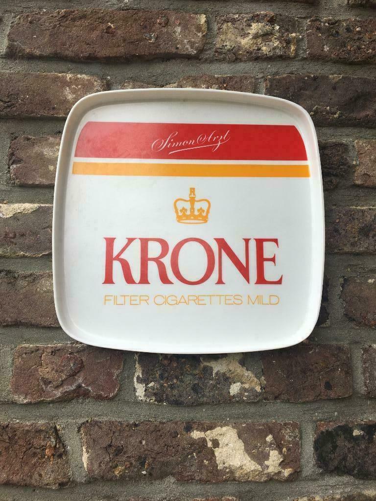 vintage dienbord KRONE SIGARETTEN SIMON ARZT, Verzamelen, Ophalen of Verzenden, Gebruikt, Overige typen