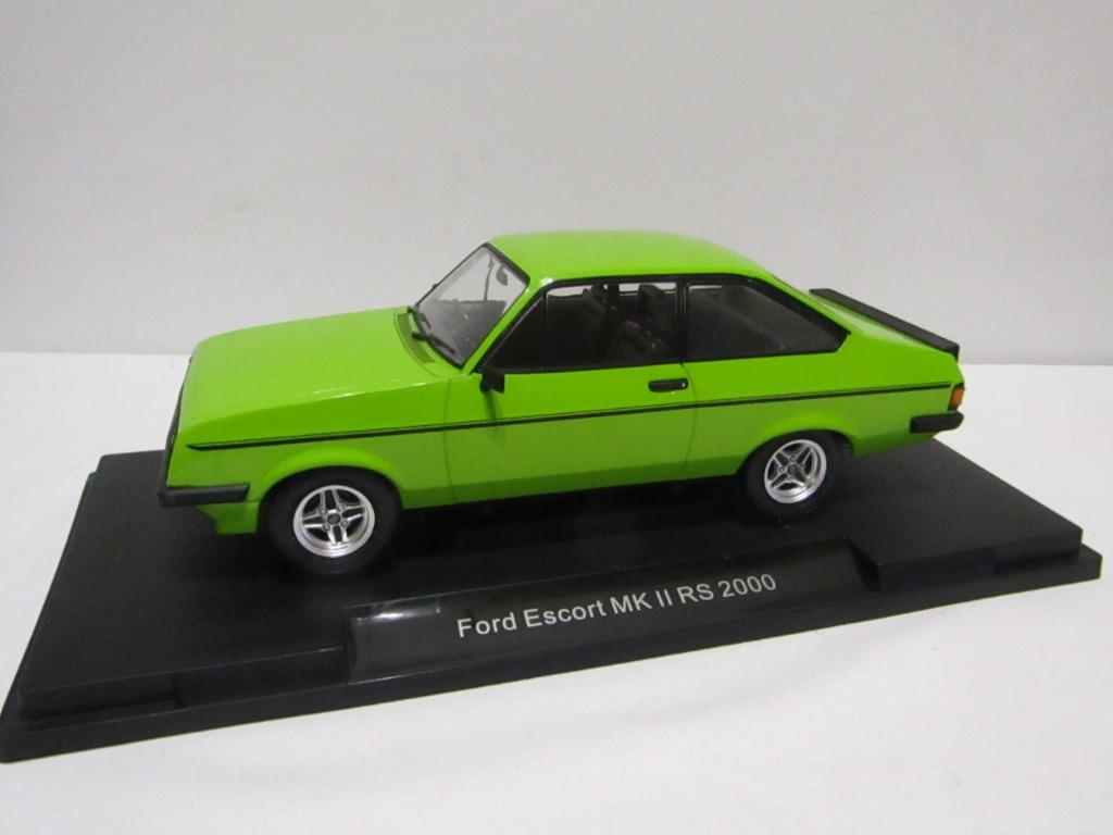 Ford Escort MK II RS 2000 - MCG 1/18, Ophalen of Verzenden, Zo goed als nieuw, Auto, Overige merken