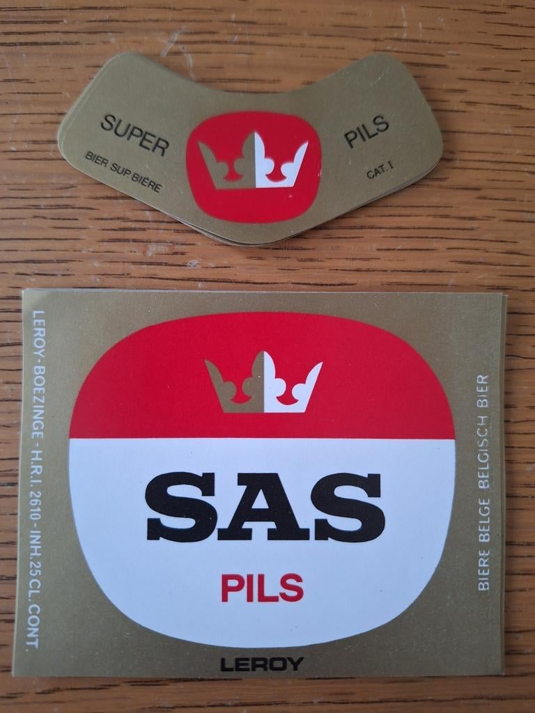Bieretiket Sas Pils brouwerij Leroy Boezinge, Verzamelen, Ophalen of Verzenden, Zo goed als nieuw