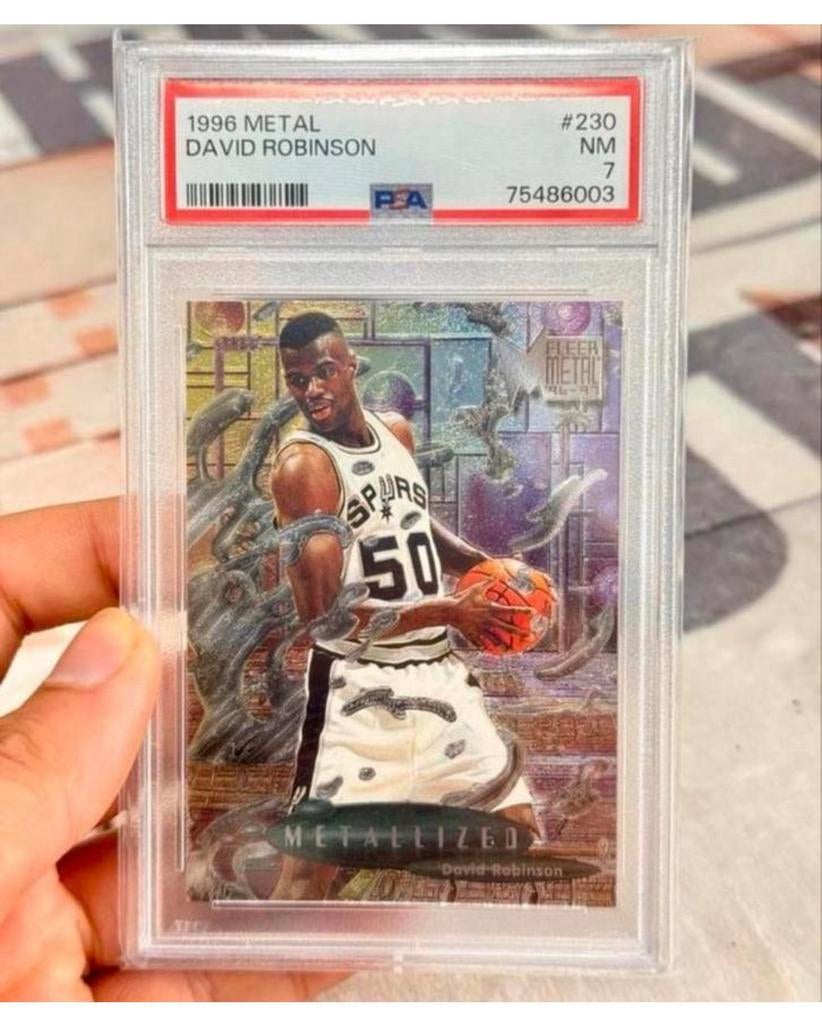 Ballon de basket David Robinson #230 PSA-7 en métal 1996, Enlèvement ou Envoi, Comme neuf, Cartes de joueur