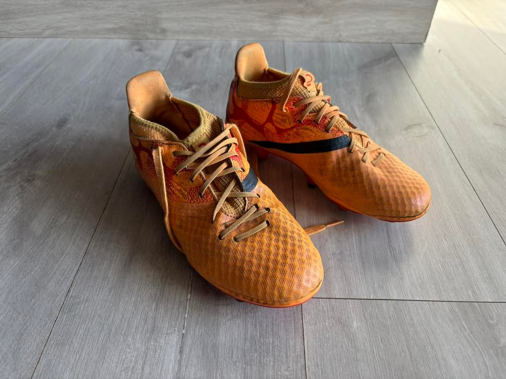 Kipsta voetbalschoenen maat 36, Enlèvement, Utilisé, Chaussures