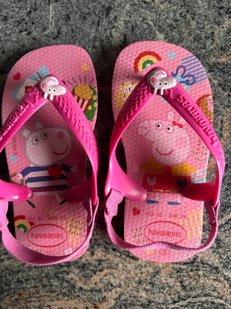 Voor meisjes sneakers/sandalen/slippers (zie foto’s), Ophalen of Verzenden, Zo goed als nieuw