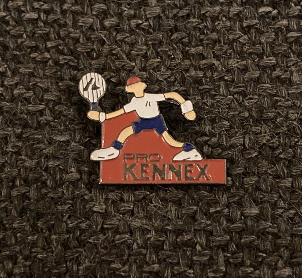 PIN - PRO KENNEX - TENNIS, Verzenden, Gebruikt, Merk, Speldje of Pin