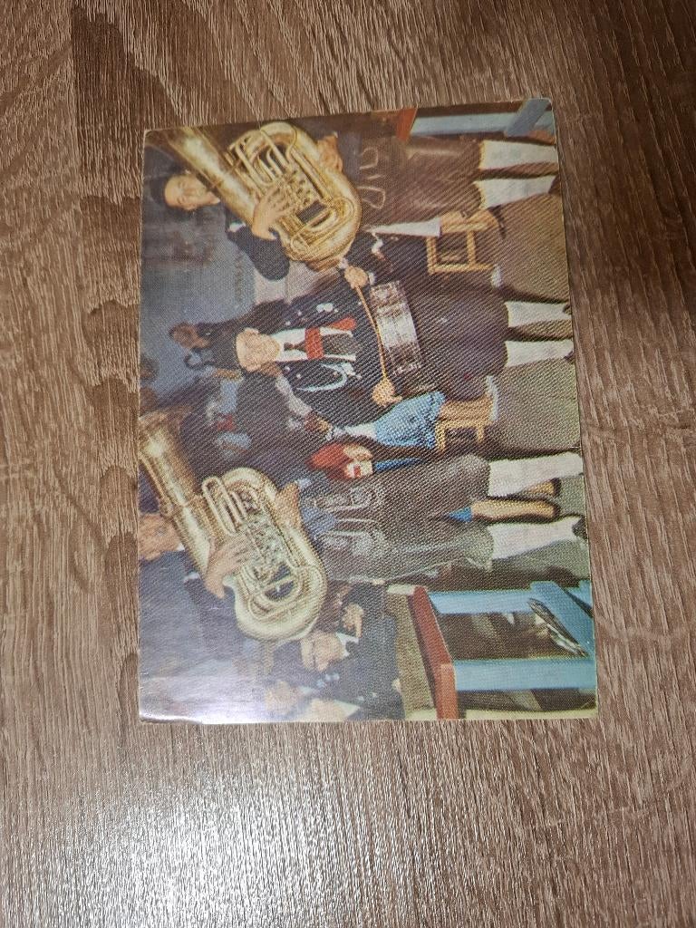 Wieze oktoberfeesten, Verzamelen, Ophalen