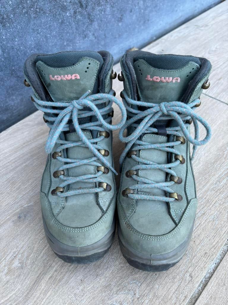 Wandelschoenen dames Lowa Renegade GTX Mid Ws, Sport en Fitness, Ophalen of Verzenden, Zo goed als nieuw